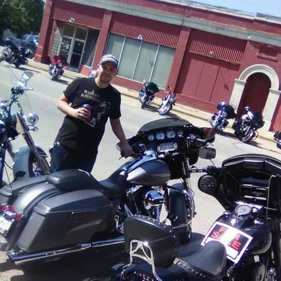 Meet your Posher, Brandon - Picture 1 of 1